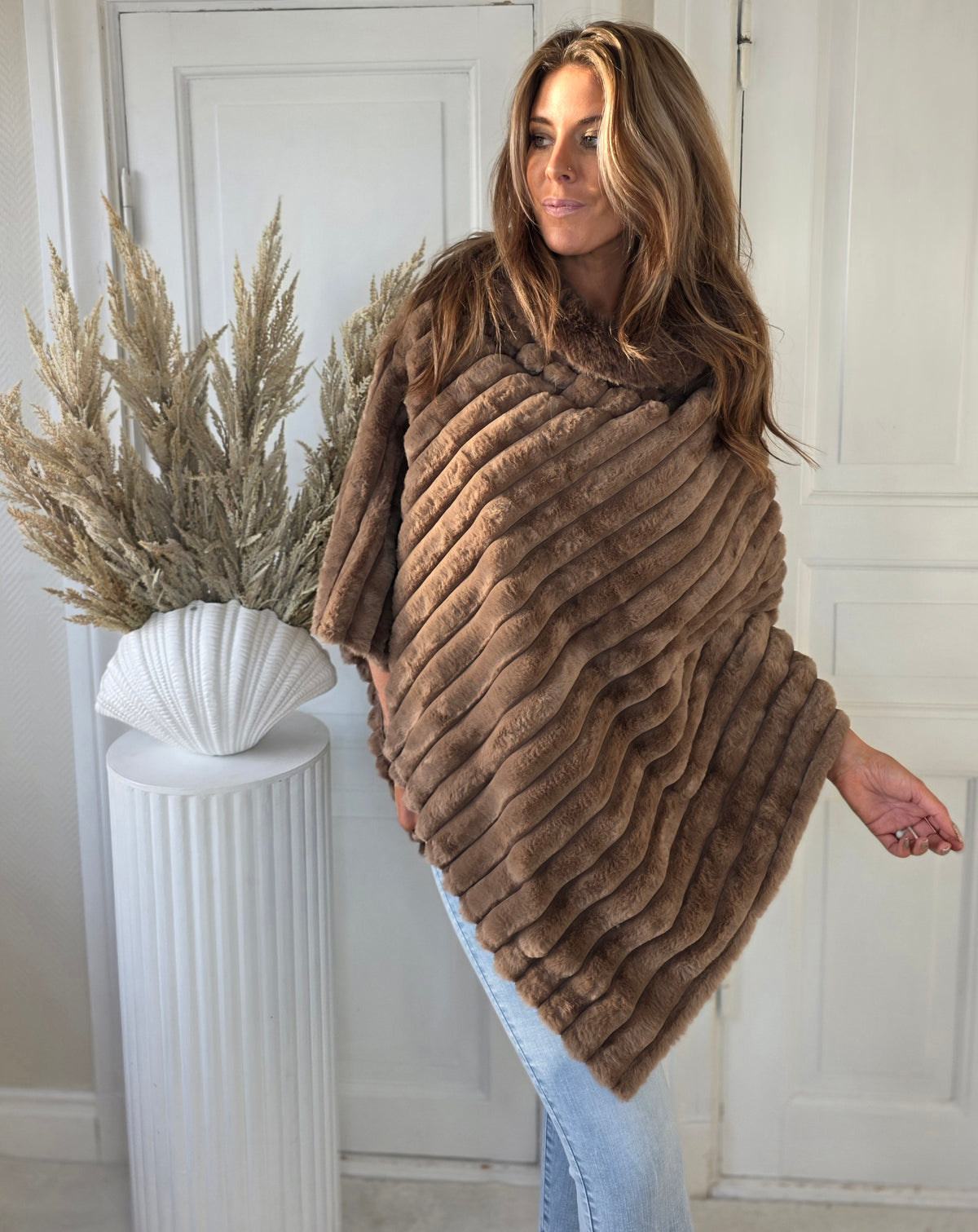 Poncho Camel