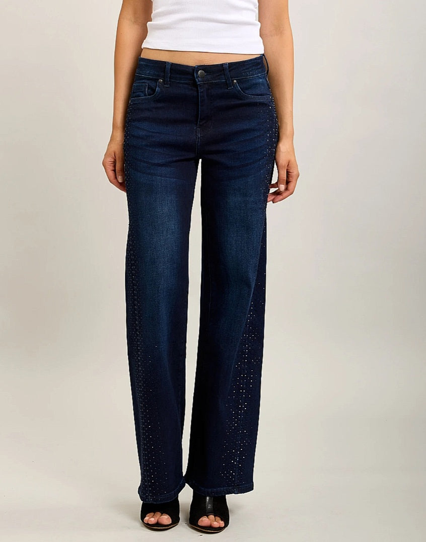 Toxik raka, stretchiga jeans med strass Mörkblå