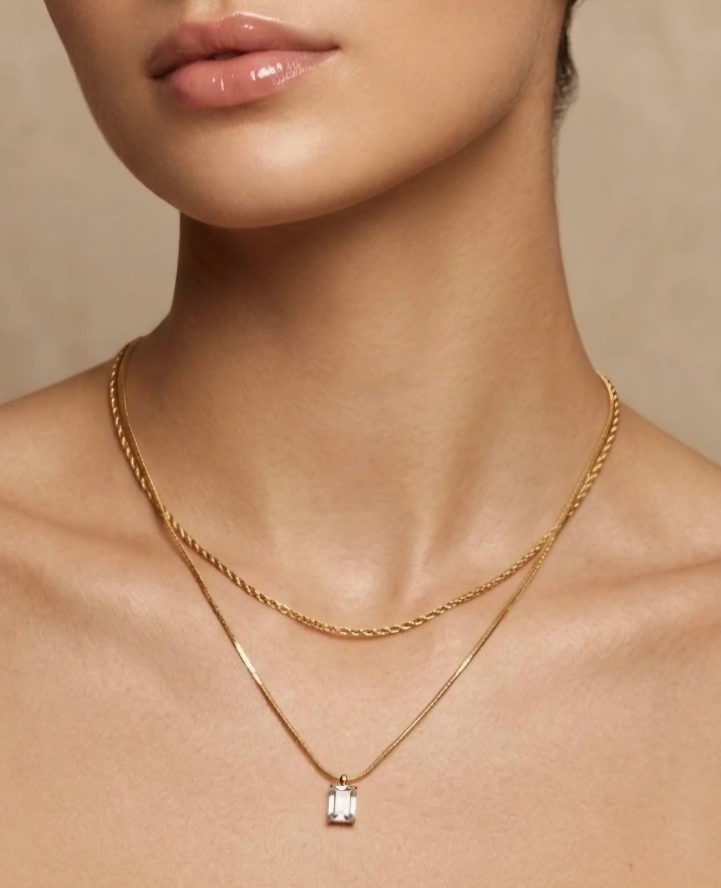 Dubbelradigt halsband rostfritt stål Guld