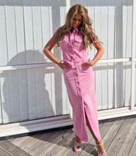 Load image into Gallery viewer, Jeansklänning Pink dream
