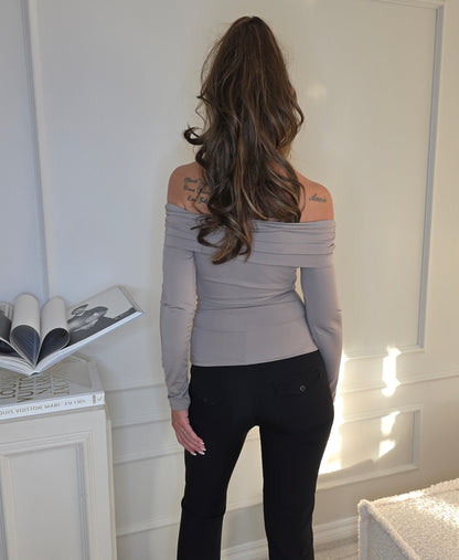 Topp Taupe offshoulder