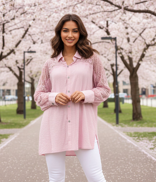 Lätt och böljande viskosskjorta Rosa