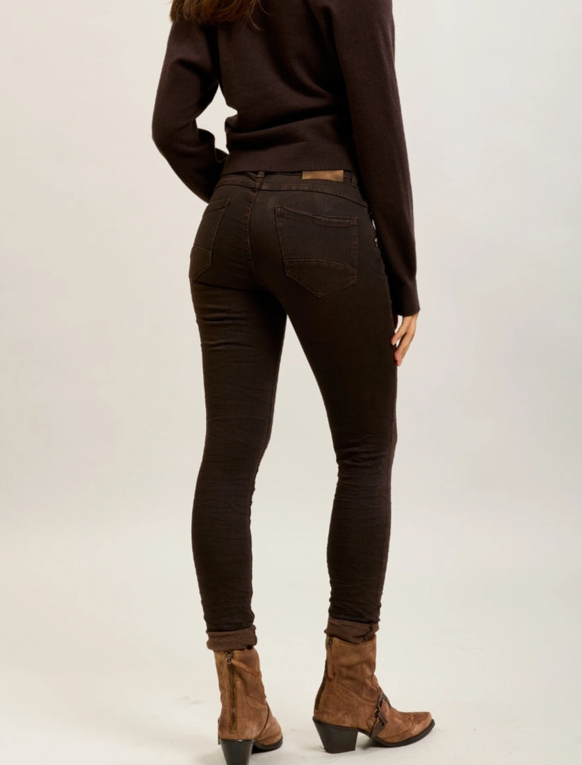 Toxik slim fit jeans med superstretch Brun