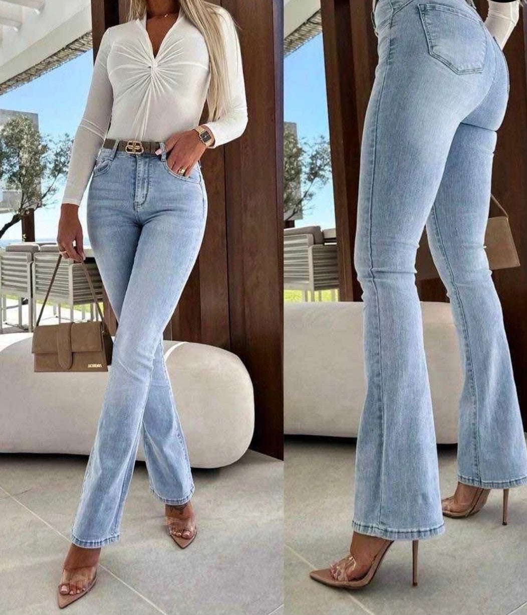 Utsvängda push up-jeans – Premium komfortstretch