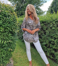 Ladda upp bild till gallerivisning, Leopard skjorta Brun
