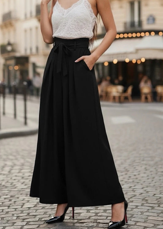 TESSA klassiska vida byxor med resår i midjan Svart