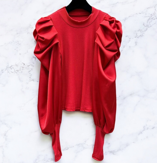 Topp med satin armar Röd