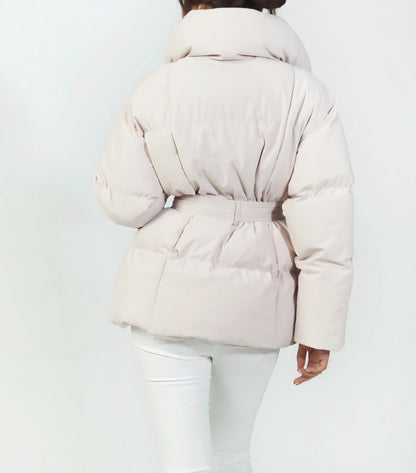 quiltad dunjacka med skärp Beige
