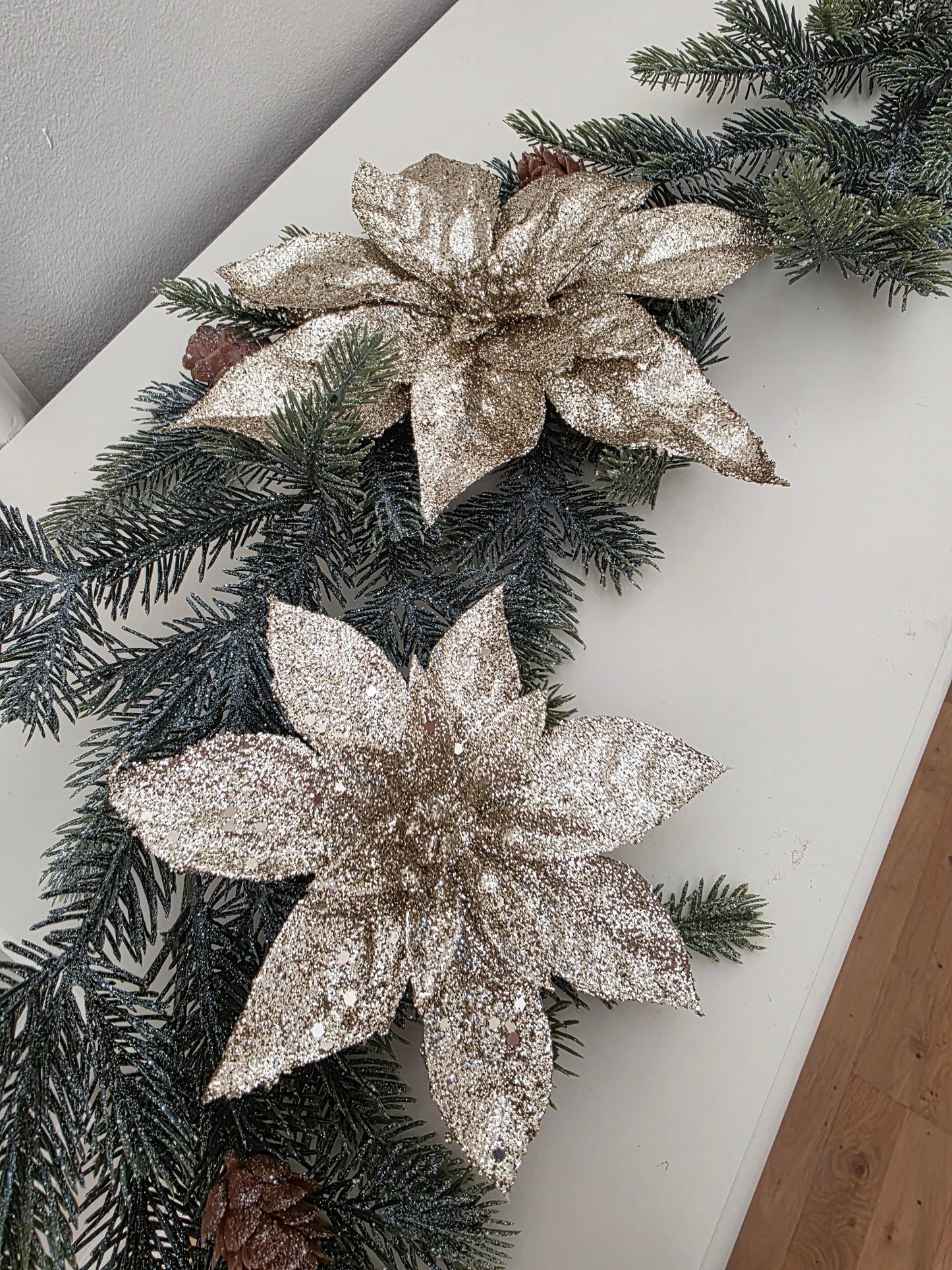 Dekoration Stella Champange  m. clipps 20 cm