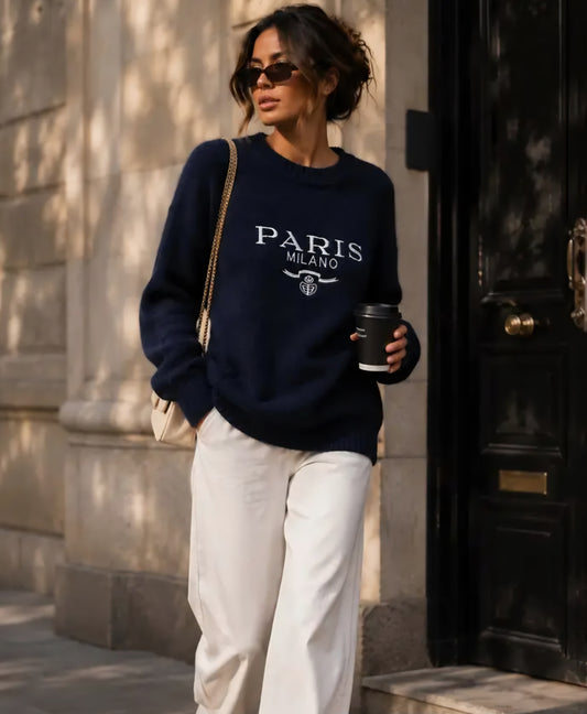 Mjuk stickad tröja med broderi, Paris Milano Marinblå