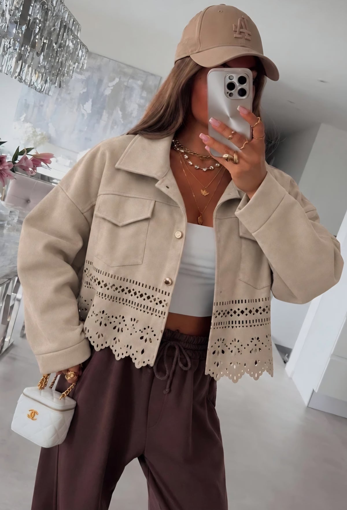 Mockajacka med bröstfickor Beige
