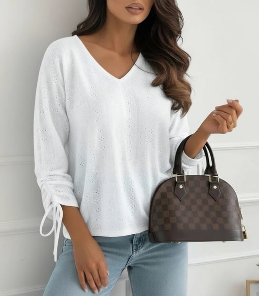 Blus med öppen V-ringning – Rynkade ärmar Vit