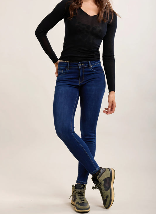 Toxik skinny push-up stretchjeans Mörk
