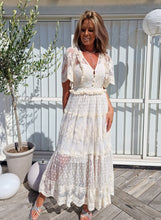 Load image into Gallery viewer, Dress Estelle Offwhite
