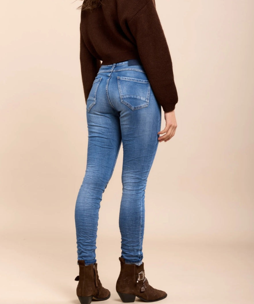 Toxik slim fit jeans med superstretch Mellanblå