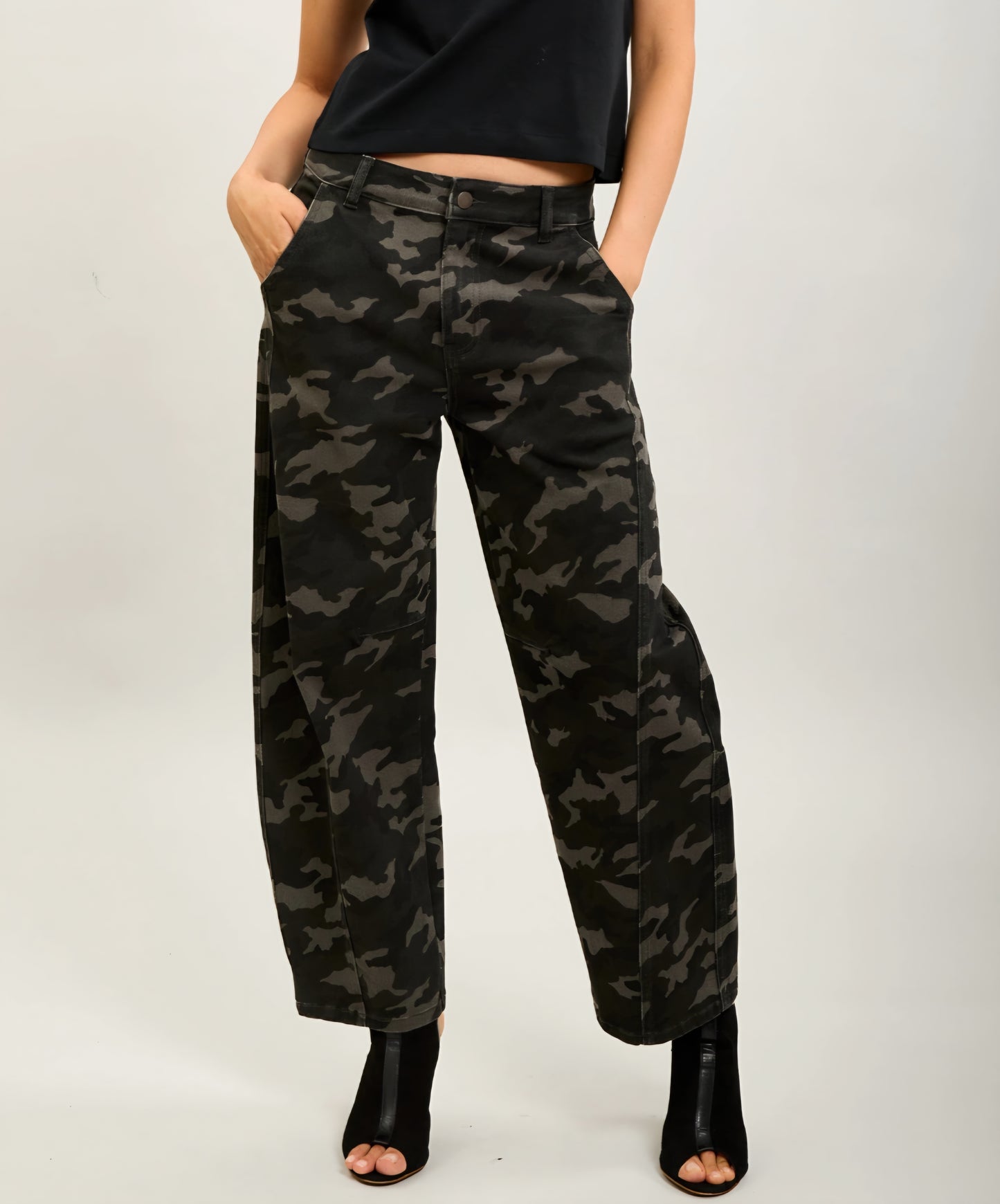 Toxik Camouflage med ballongstil