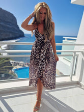 Load image into Gallery viewer, Klänning Enya Leopard

