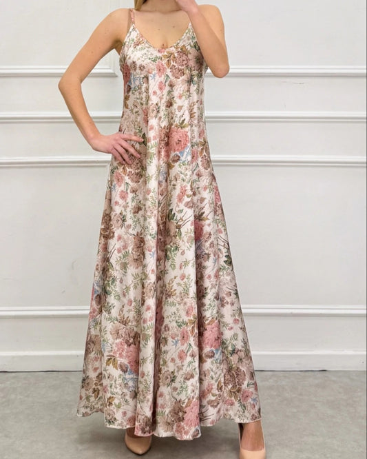 LÅNG KLÄNNING SATIN, BLOMMIG Beige