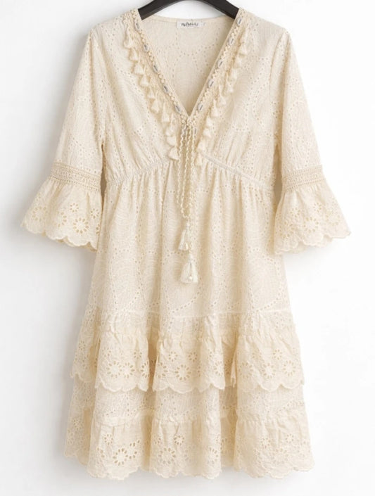 Bohemisk spetsklänning Beige