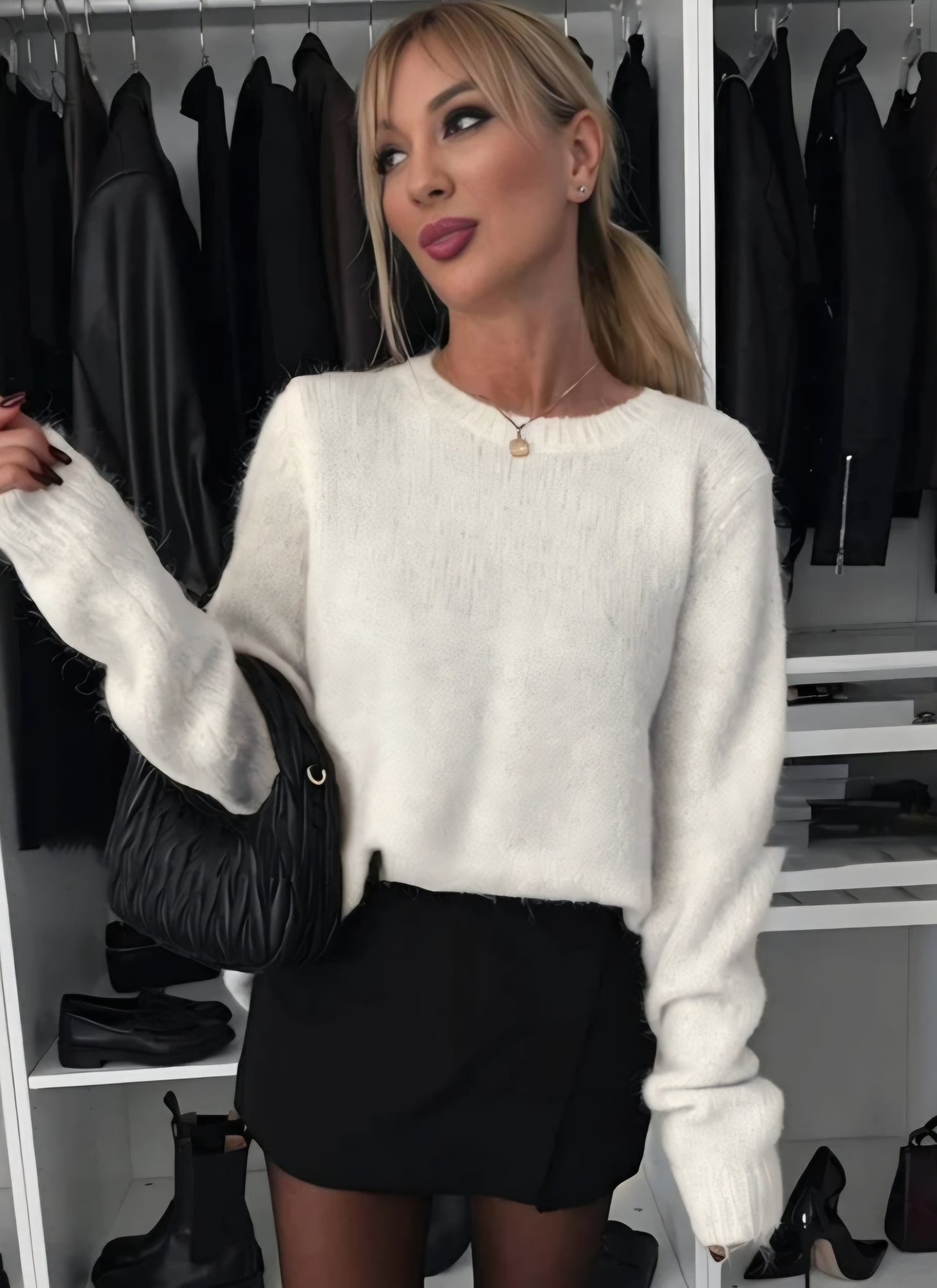 Tröja med rosett baktill offwhite