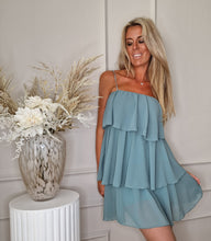 Load image into Gallery viewer, Chiffon dress with frills Mint green

