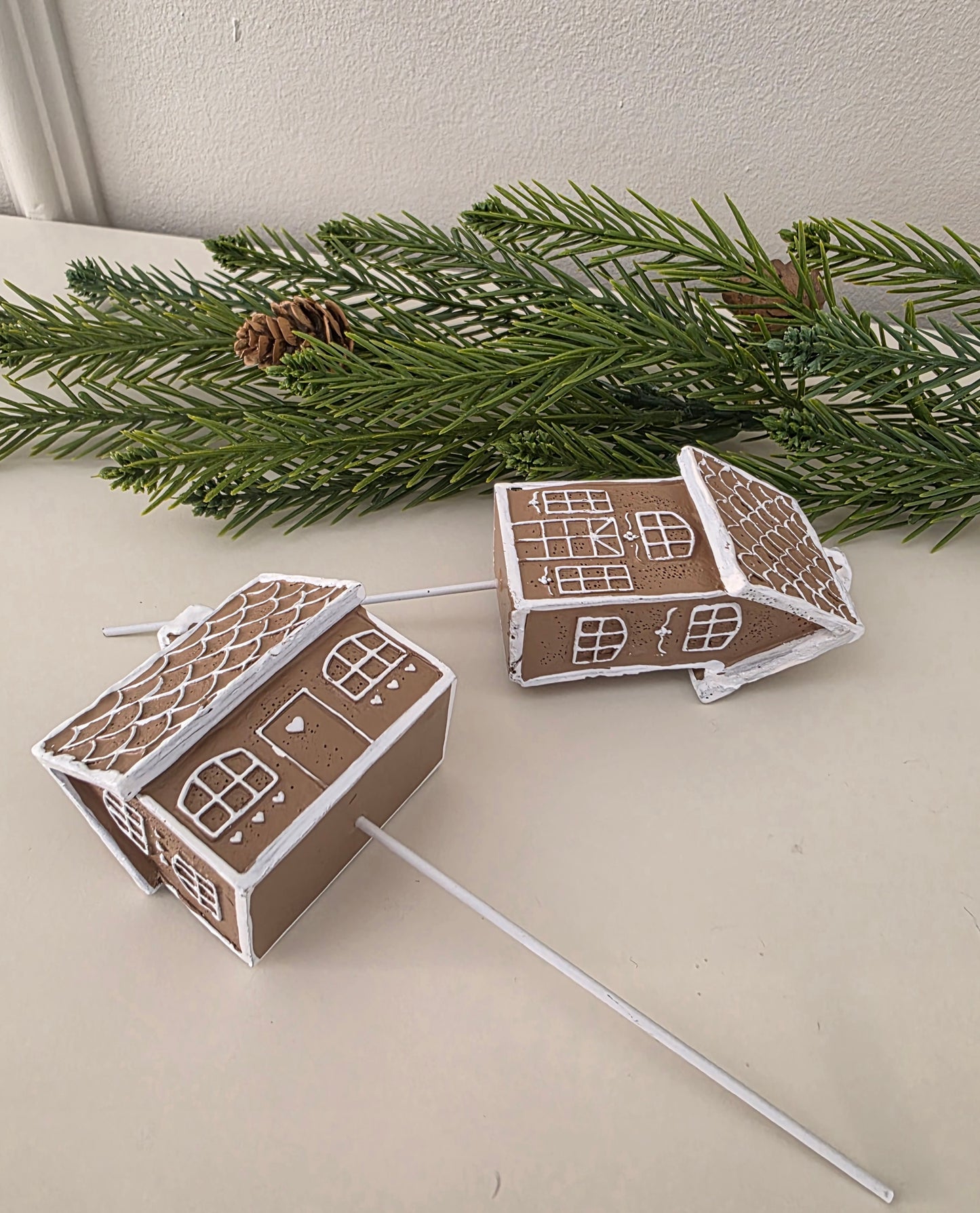 Stick Pepparkakshus 8 cm 2-pack