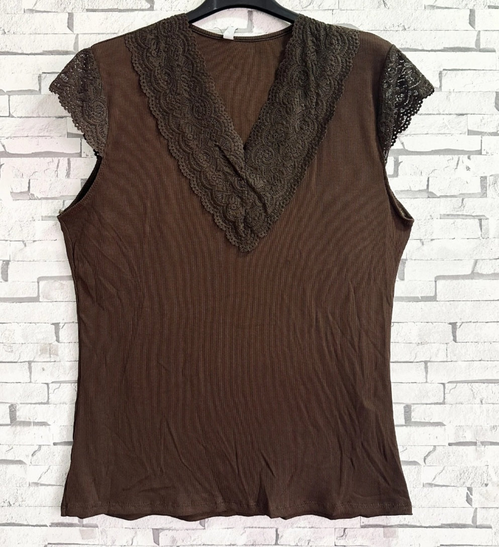 Extra stretchig Brun ribbad t-shirt