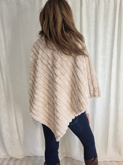 Poncho Beige