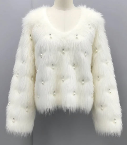 Fluffig tröja med strass Vit
