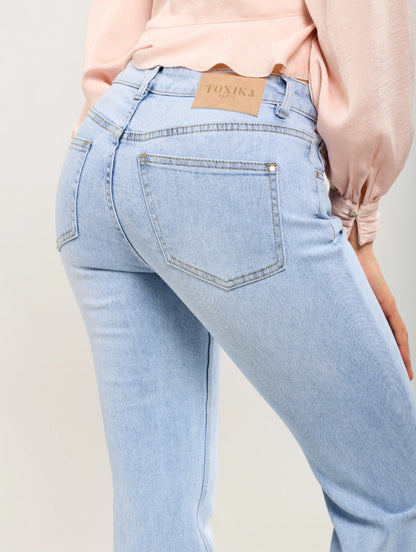 Toxik stretchiga bootcut-jeans