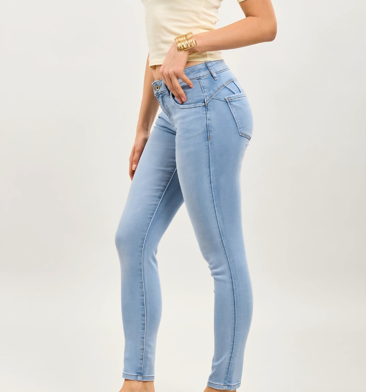 Toxik superstretchiga push-up joggingjeans