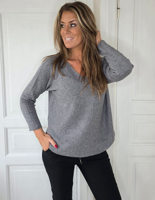 Sömlös stickad tröja Grå