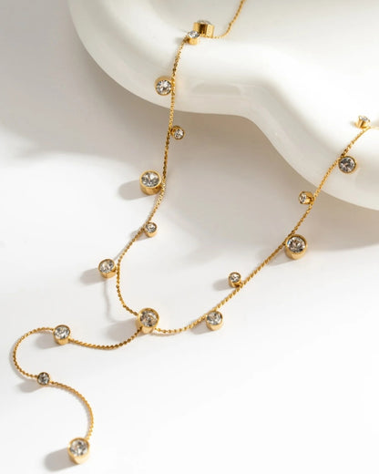 Elegant Y-halsband i guld eller silver, rostfritt stål