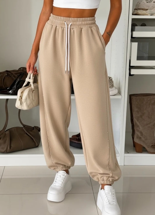 Joggingbyxor med nitar Beige