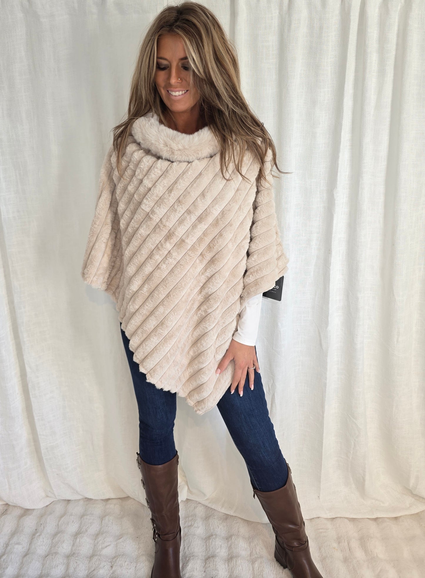 Poncho Beige