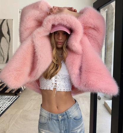 Kort jacka i lång fuskpäls Rosa