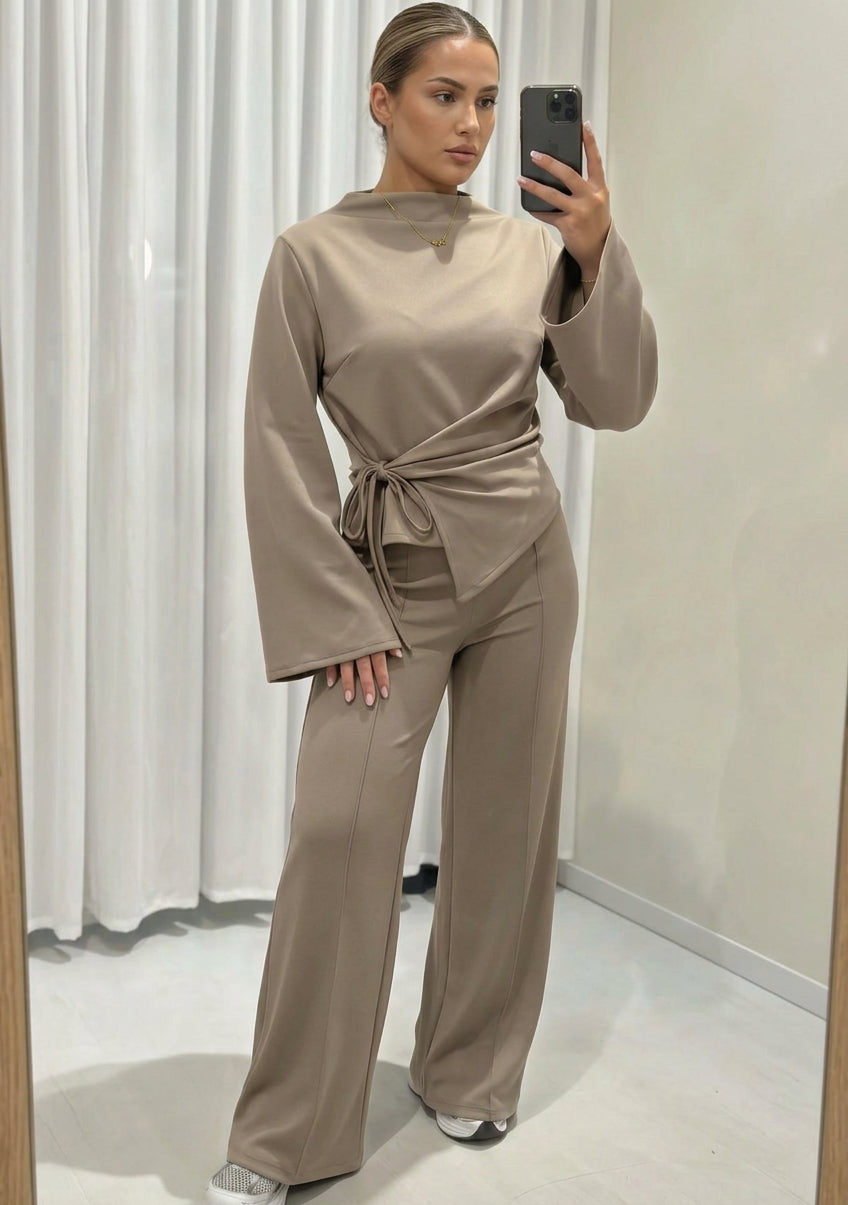 Set med stretch, Byxa+Tröja Taupe