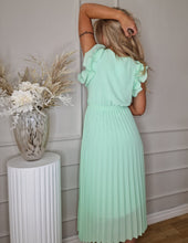 Load image into Gallery viewer, Dress Melina Mint green
