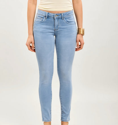 Toxik superstretchiga push-up joggingjeans