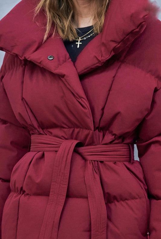 quiltad dunjacka med skärp Bourgogne