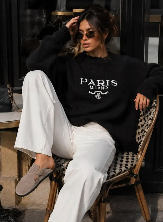 Mjuk stickad tröja med broderi, Paris Milano Svart