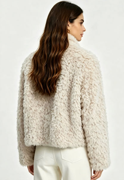 Fuskpälsjacka med hög krage Beige