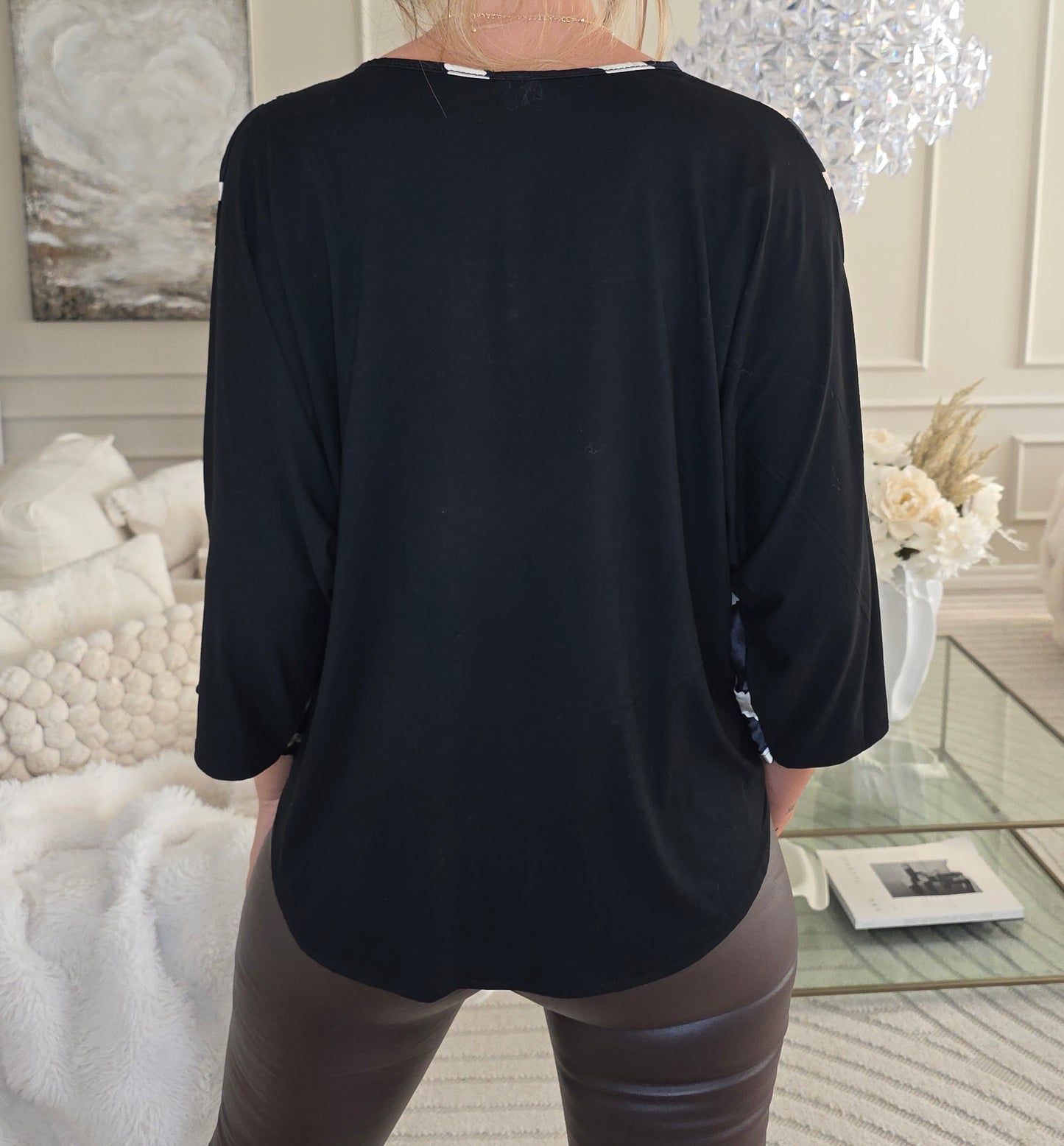 Blus Amnada Zebra