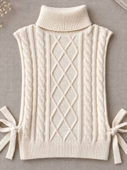 Poloväst med sidoknyt Beige