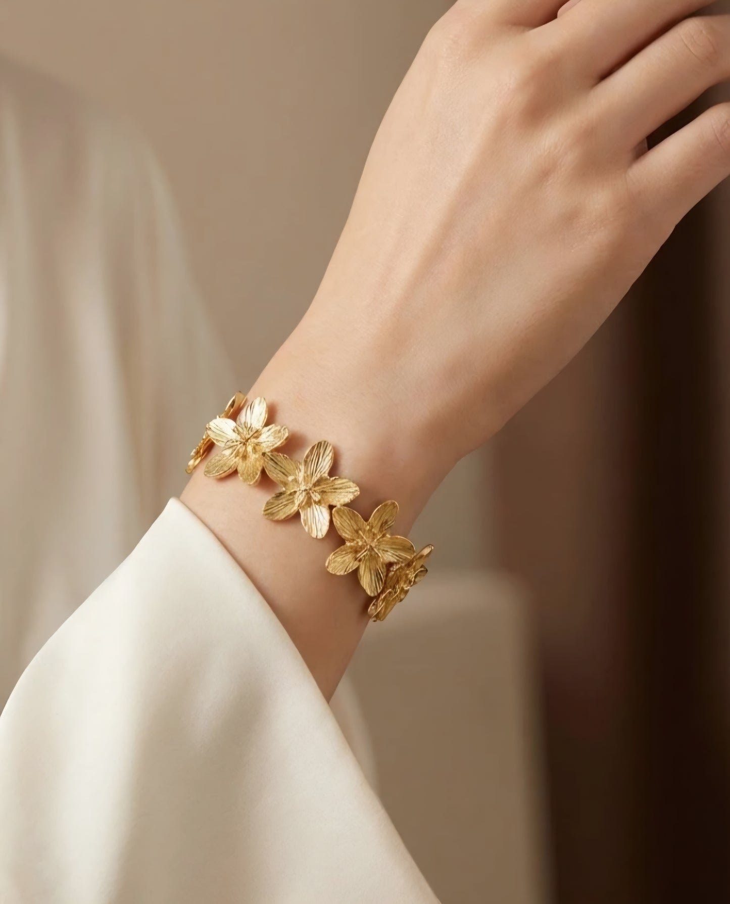 Armband i rostfritt stål Blommor