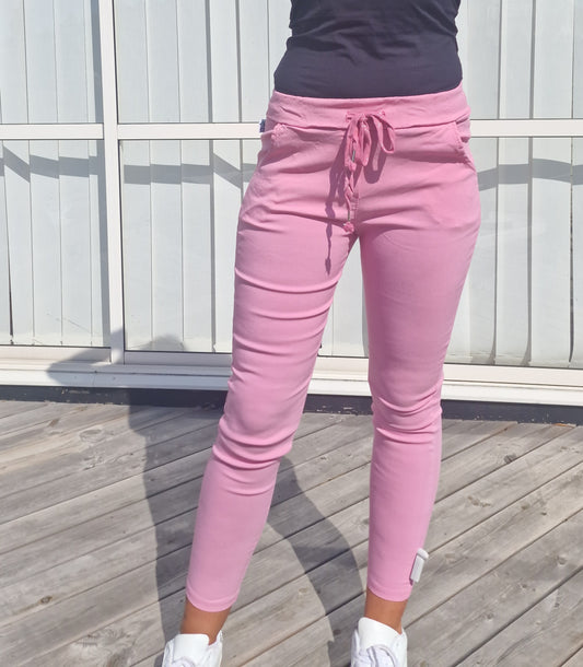 Pantalón milagro liso camel claro