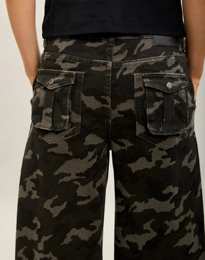 Toxik Camouflage med ballongstil