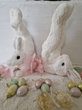 Ladda upp bild till gallerivisning, Hare Workout Vit 34cm
