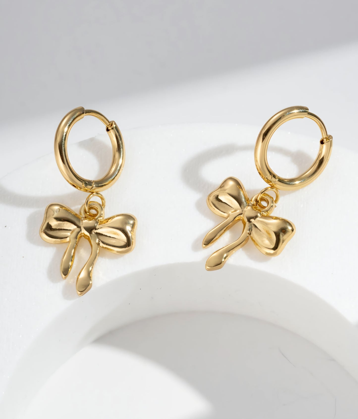 Gyllene ringörhängen Rosett, Rostfritt stål