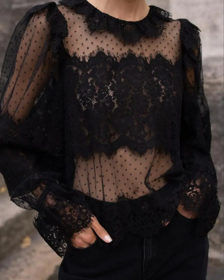 Blus med spetskrage Naomi Svart